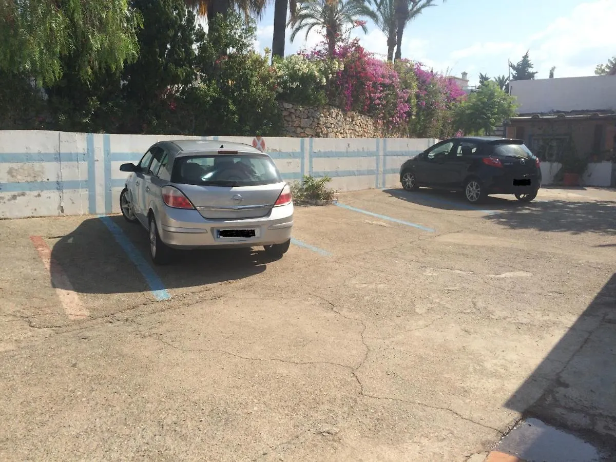 Apartamento CASA-B- pequeño conjunto adosados La Caleta-Guardia